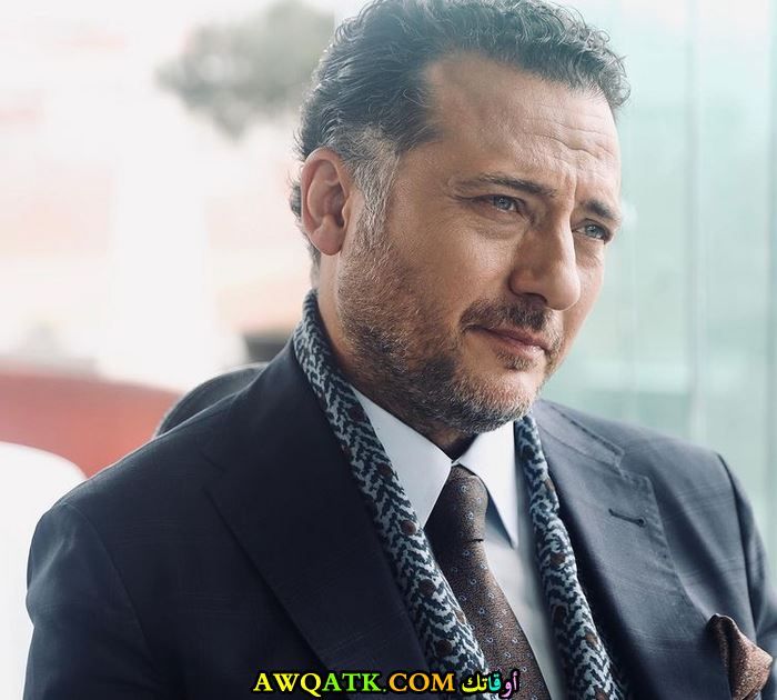 إيغيت أوزينير الممثل التركي