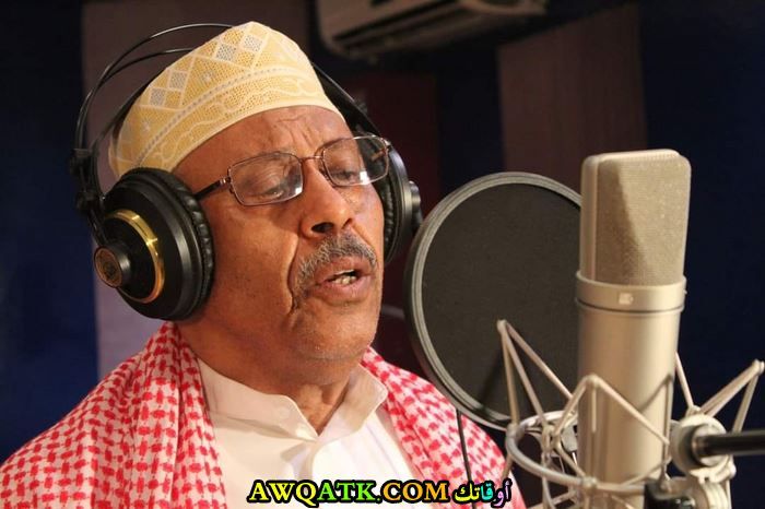 الفنان أيوب طارش