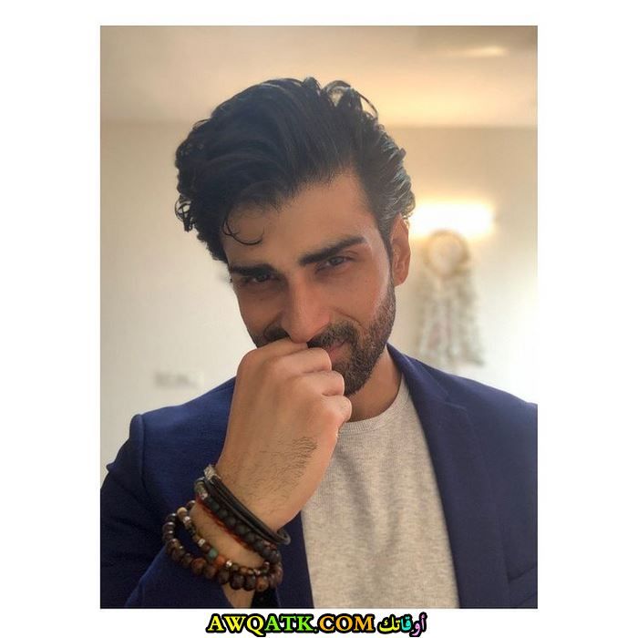 الفنان اكشاي دوجرا