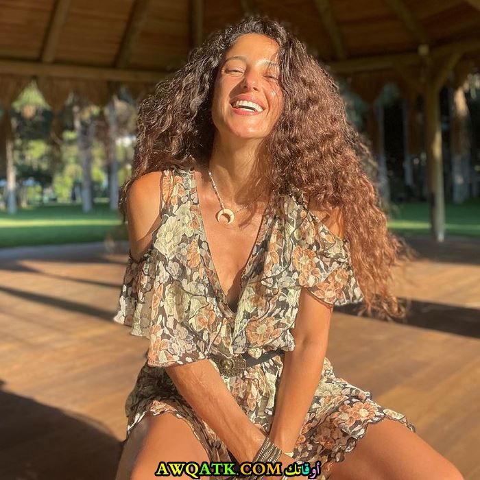 الفنانة جانسو توسون