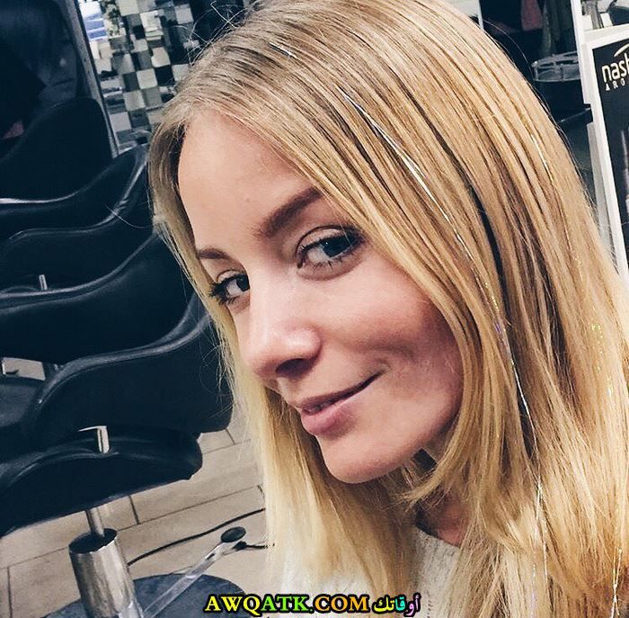 الممثلة التركية باده إيشجيل