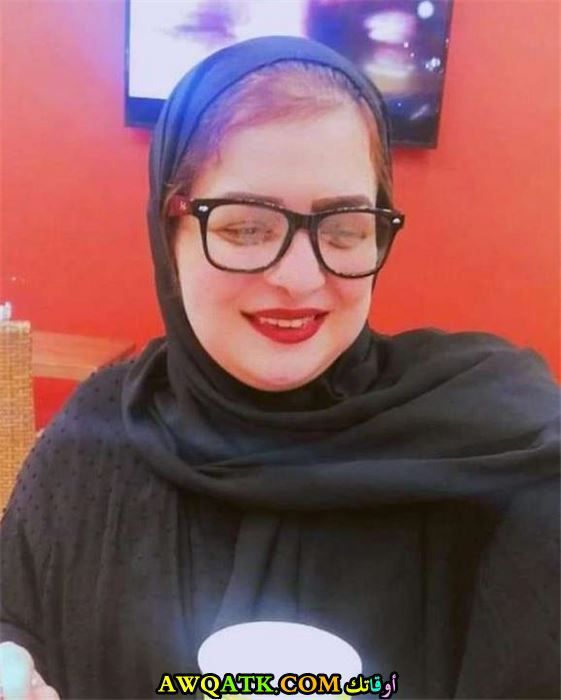 داليا إبراهيم بالحجاب