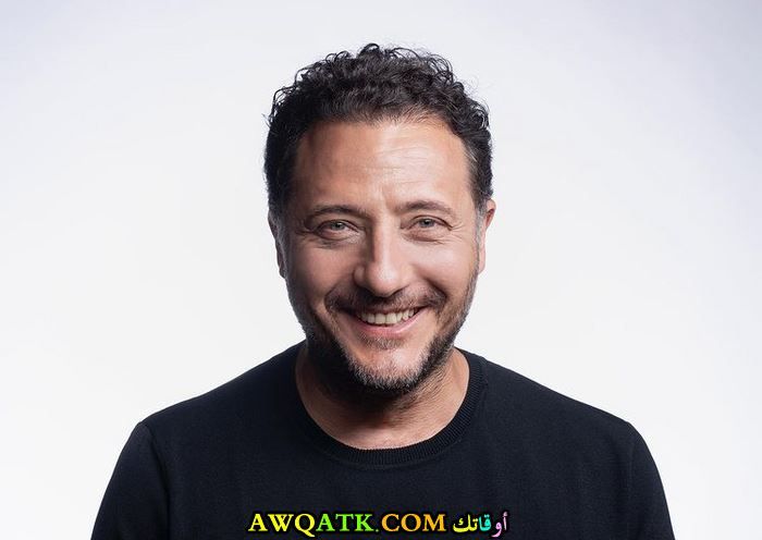 صورة الفنان إيغيت أوزينير