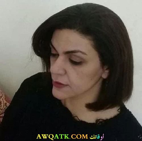 نوارة نجم بدون حجاب